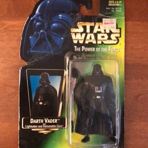 Star Wars 1997 DARTH VADER Action Figure NEW